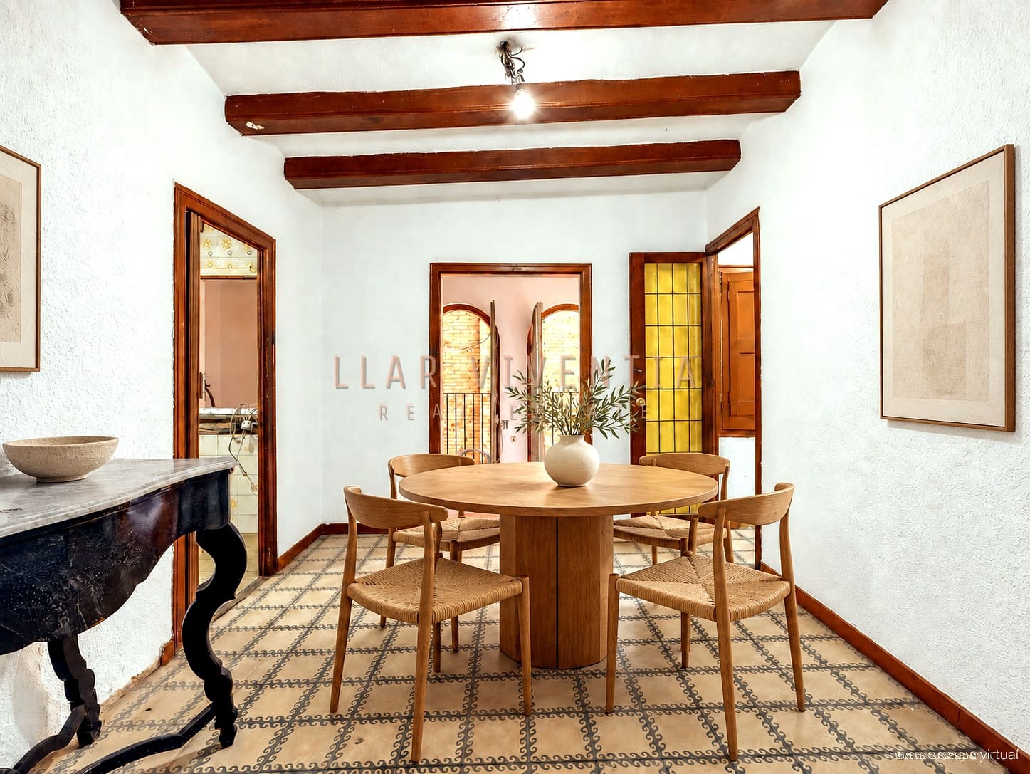4 bedroom Apartment for sale in Barcelona city - € 600,000 (Ref: 10125018)