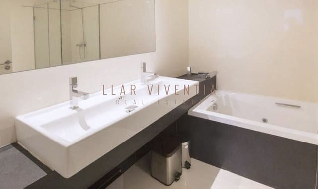 3 sypialnia Apartament na sprzedaż w Diagonal Mar i El Front Marítim del Poblenou, Miasto Barcelona z basenem garażem - 1 600 000 € (Ref: 10184188)