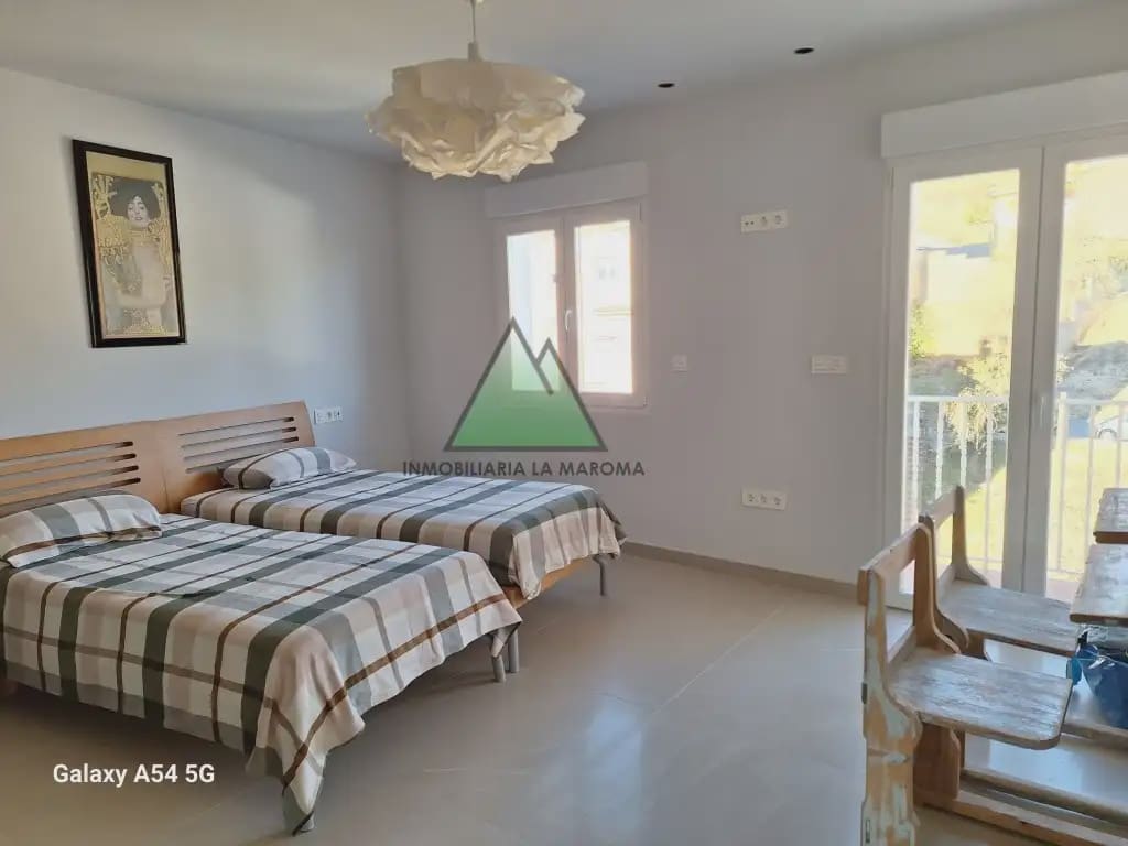 2 bedroom Penthouse for sale in Alhama de Granada with garage - € 193,000 (Ref: 10078828)