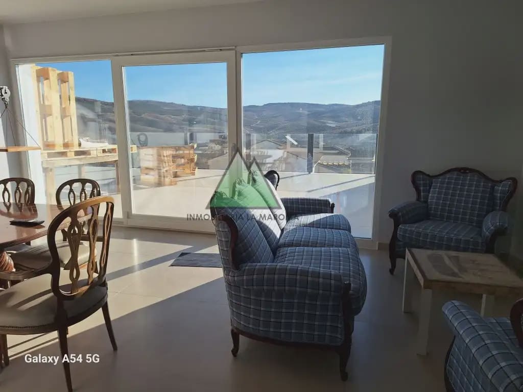 2 bedroom Penthouse for sale in Alhama de Granada with garage - € 193,000 (Ref: 10078828)
