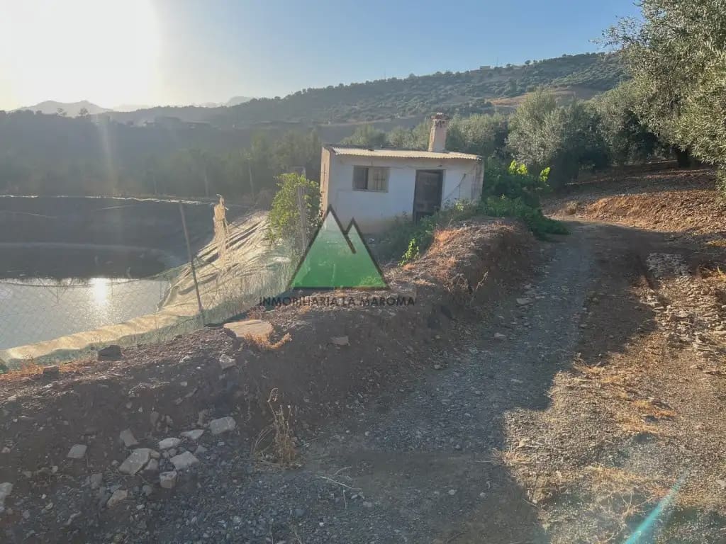 Grunde uden byggetilladelser til salg i Periana - € 125.000 (Ref: 10078830)