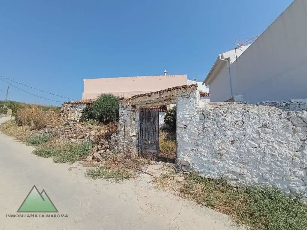 Rudere in vendita in Periana - 70.000 € (Rif: 10078833)