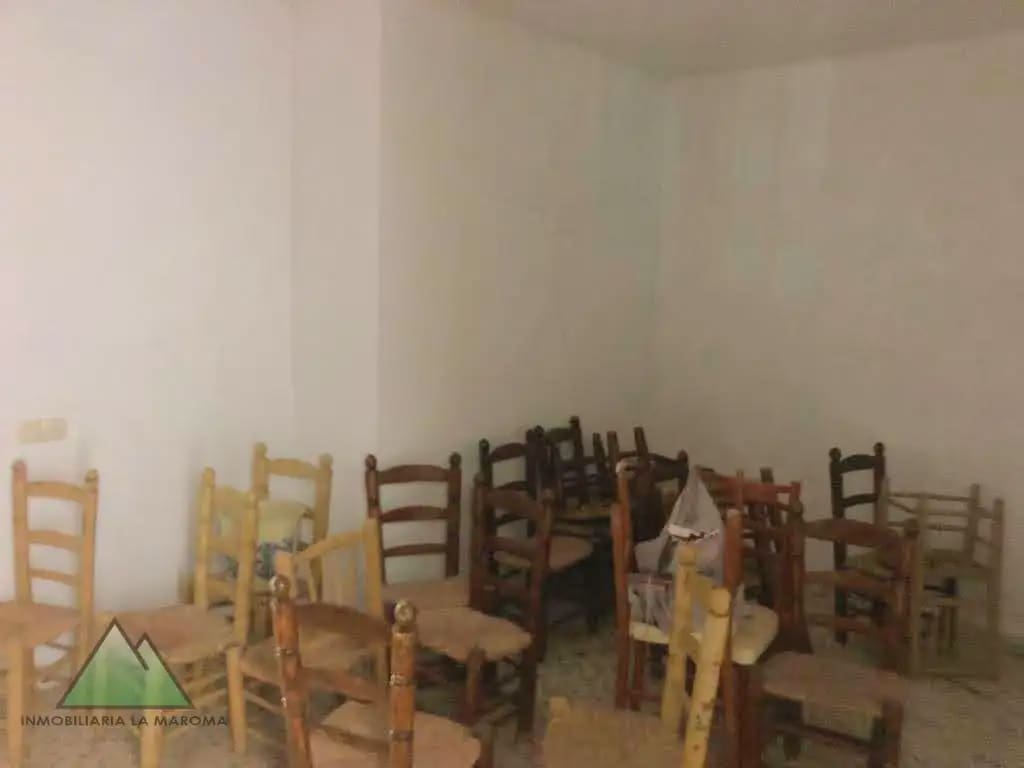 3 bedroom Townhouse for sale in Alcaucin - € 72,000 (Ref: 10078834)