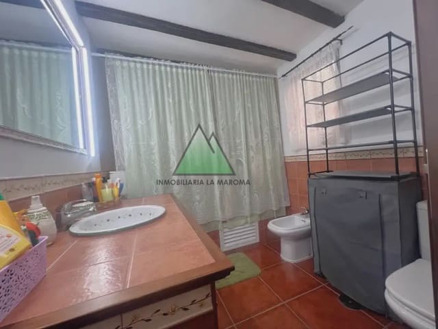 3 makuuhuone Maalaistalo myytävänä paikassa Vélez-Málaga mukana uima-altaan - 1 580 000 € (Ref: 10078835)