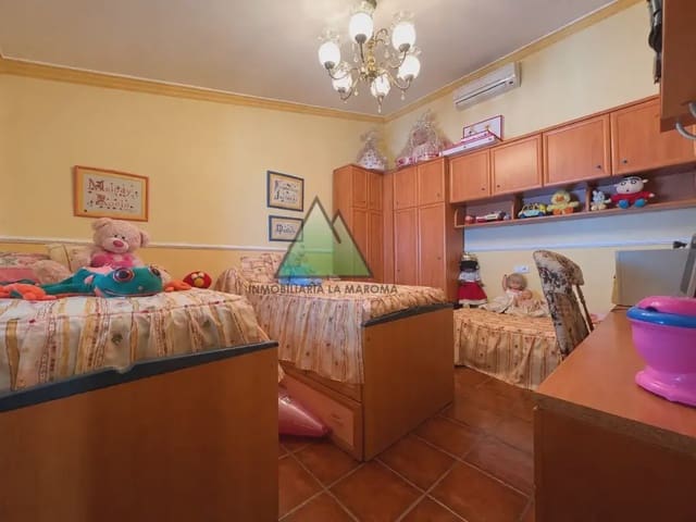 3 makuuhuone Maalaistalo myytävänä paikassa Vélez-Málaga mukana uima-altaan - 1 580 000 € (Ref: 10078835)