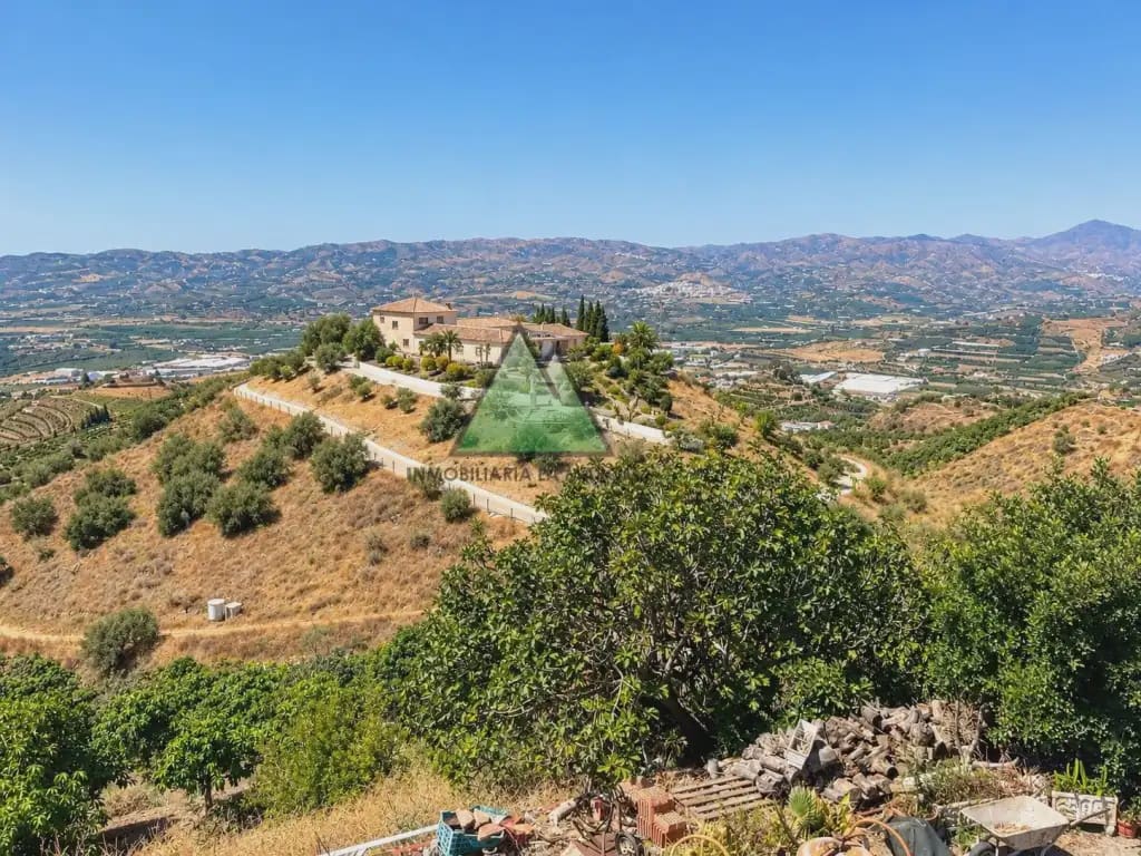 3 makuuhuone Maalaistalo myytävänä paikassa Velez-Malaga mukana uima-altaan - 1 580 000 € (Ref: 10078835)
