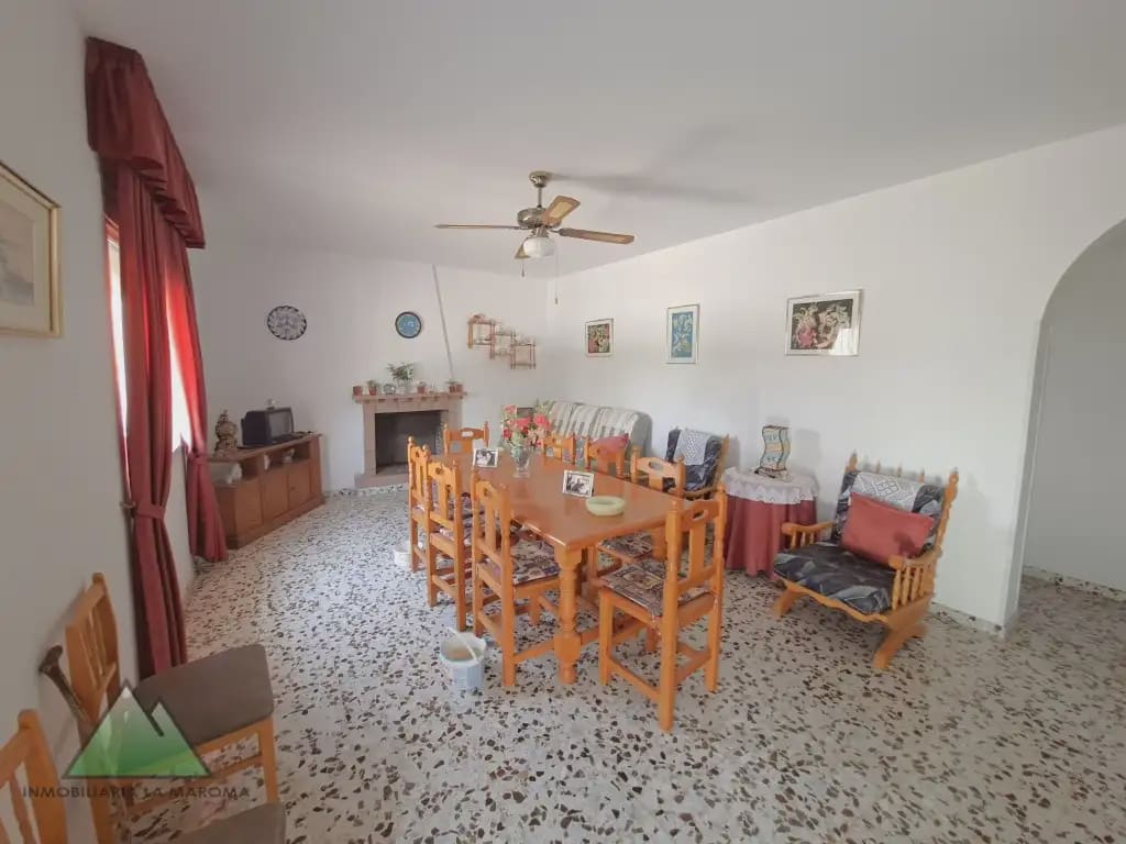 3 sypialnia Finka/Dom wiejski na sprzedaż w Alcaucin z garażem - 330 000 € (Ref: 10078836)