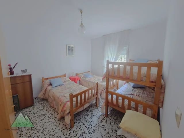 3 sypialnia Finka/Dom wiejski na sprzedaż w Alcaucín z garażem - 330 000 € (Ref: 10078836)