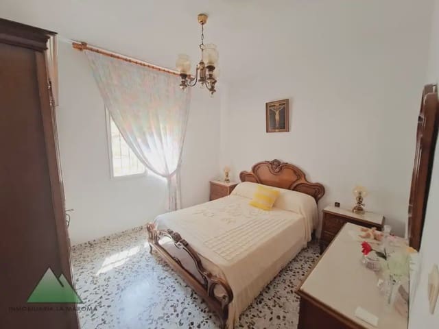 3 sypialnia Finka/Dom wiejski na sprzedaż w Alcaucín z garażem - 330 000 € (Ref: 10078836)