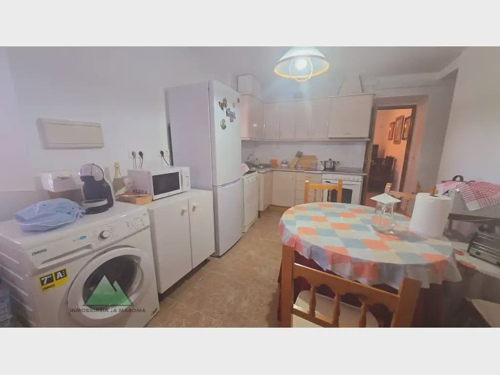 4 chambre Finca/Maison de Campagne à vendre à Alcaucin avec garage - 365 000 € (Ref: 10078839)