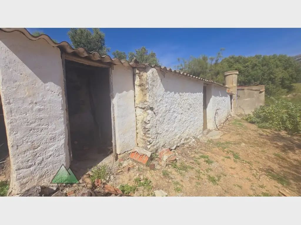 4 chambre Finca/Maison de Campagne à vendre à Alcaucin avec garage - 365 000 € (Ref: 10078839)