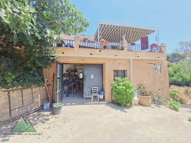 Chalet de 3 habitaciones en Alcaucín en venta con garaje - 299.000 € (Ref: 10078842)