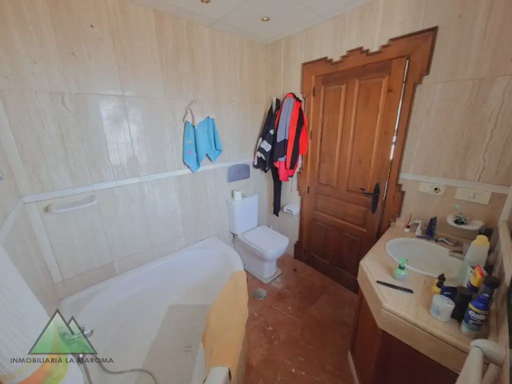 Chalet de 6 habitaciones en Viñuela en venta con piscina garaje - 830.000 € (Ref: 10078844)