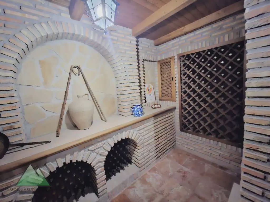 Chalet de 6 habitaciones en Viñuela en venta con piscina garaje - 830.000 € (Ref: 10078844)