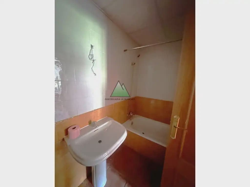 3 camera da letto Appartamento in vendita in Alcaucin con piscina - 140.000 € (Rif: 10078850)