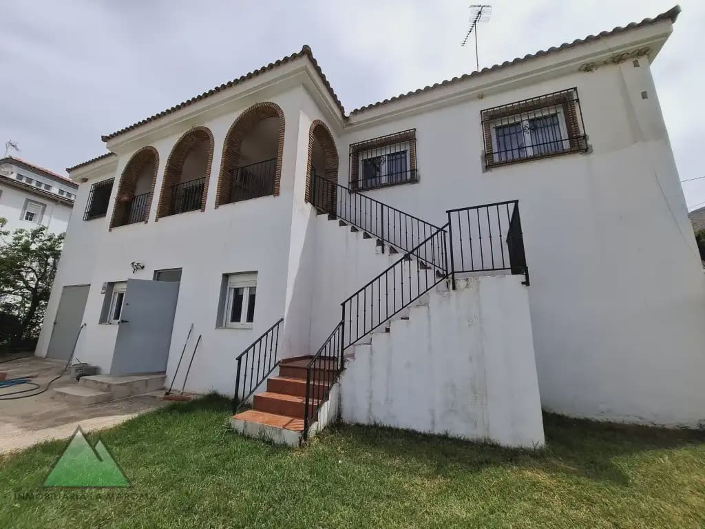 4 camera da letto Villa in vendita in Loja con garage - 329.280 € (Rif: 10078852)