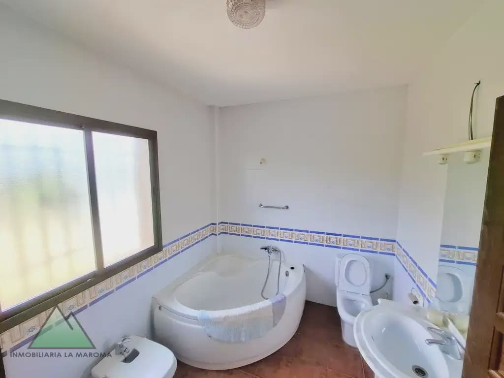 4 camera da letto Villa in vendita in Loja con garage - 329.280 € (Rif: 10078852)