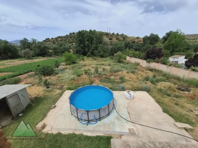 Chalet de 4 habitaciones en Loja en venta con garaje - 329.280 € (Ref: 10078852)
