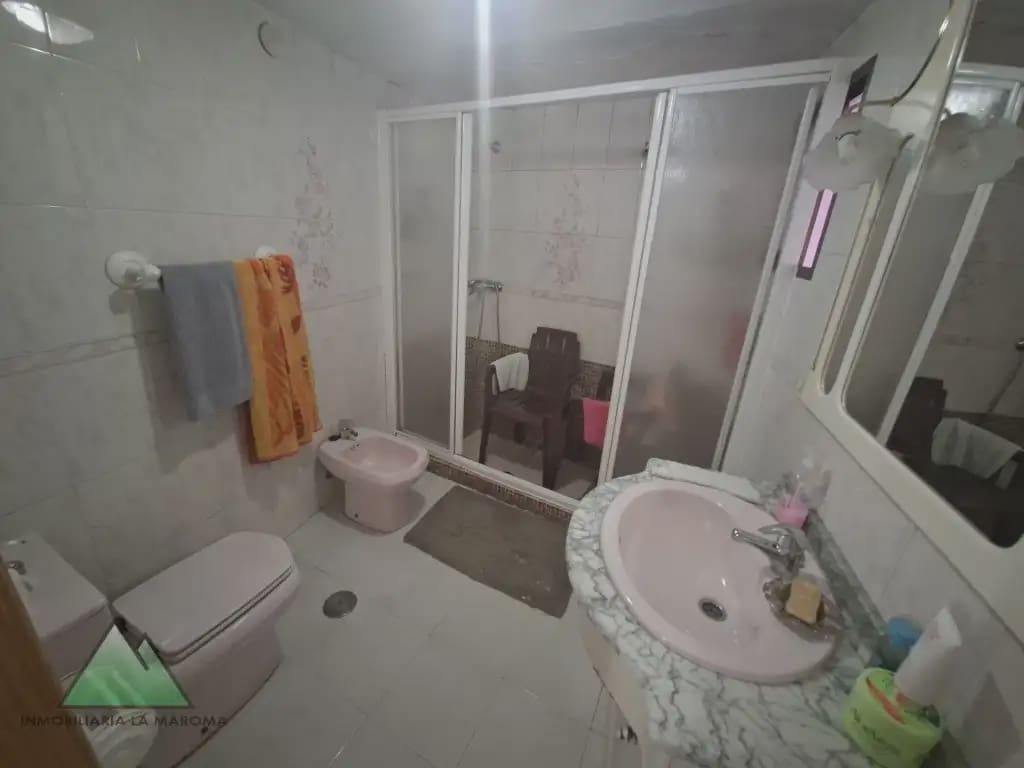 4 bedroom Townhouse for sale in Alcaucin with garage - € 195,000 (Ref: 10078855)