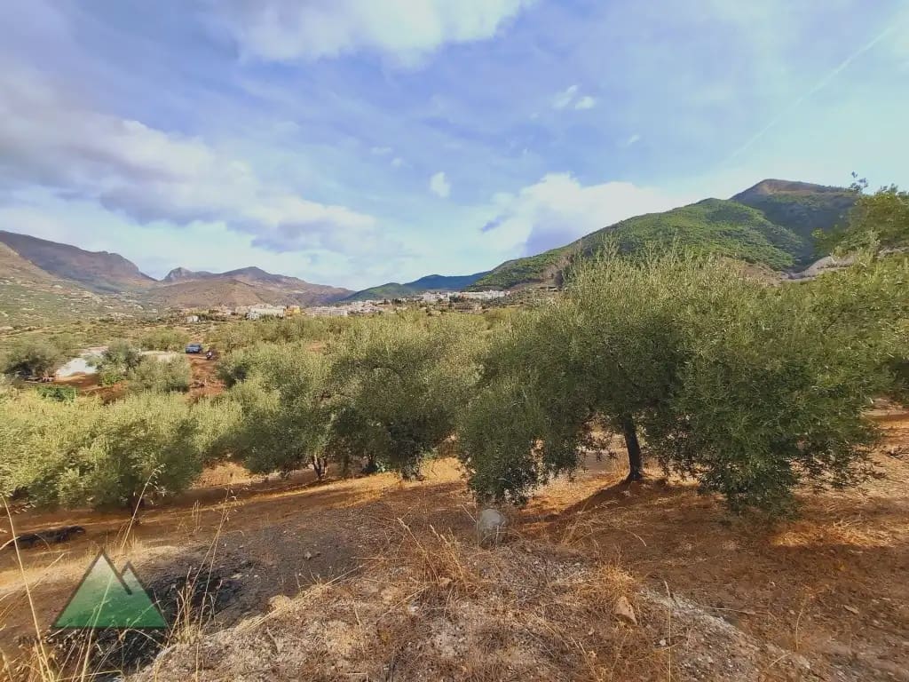 3 quarto Quinta/Casa Rural para venda em Alcaucin - 160 000 € (Ref: 10078856)