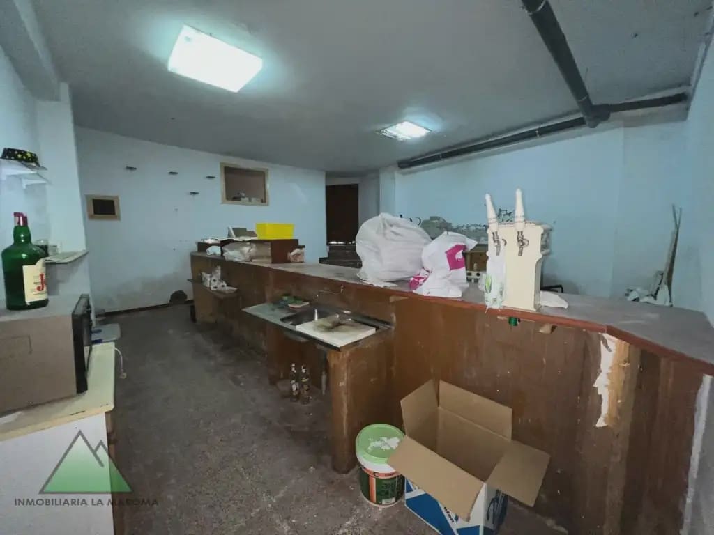 Casa de 5 habitaciones en Zafarraya en venta - 157.000 € (Ref: 10078861)
