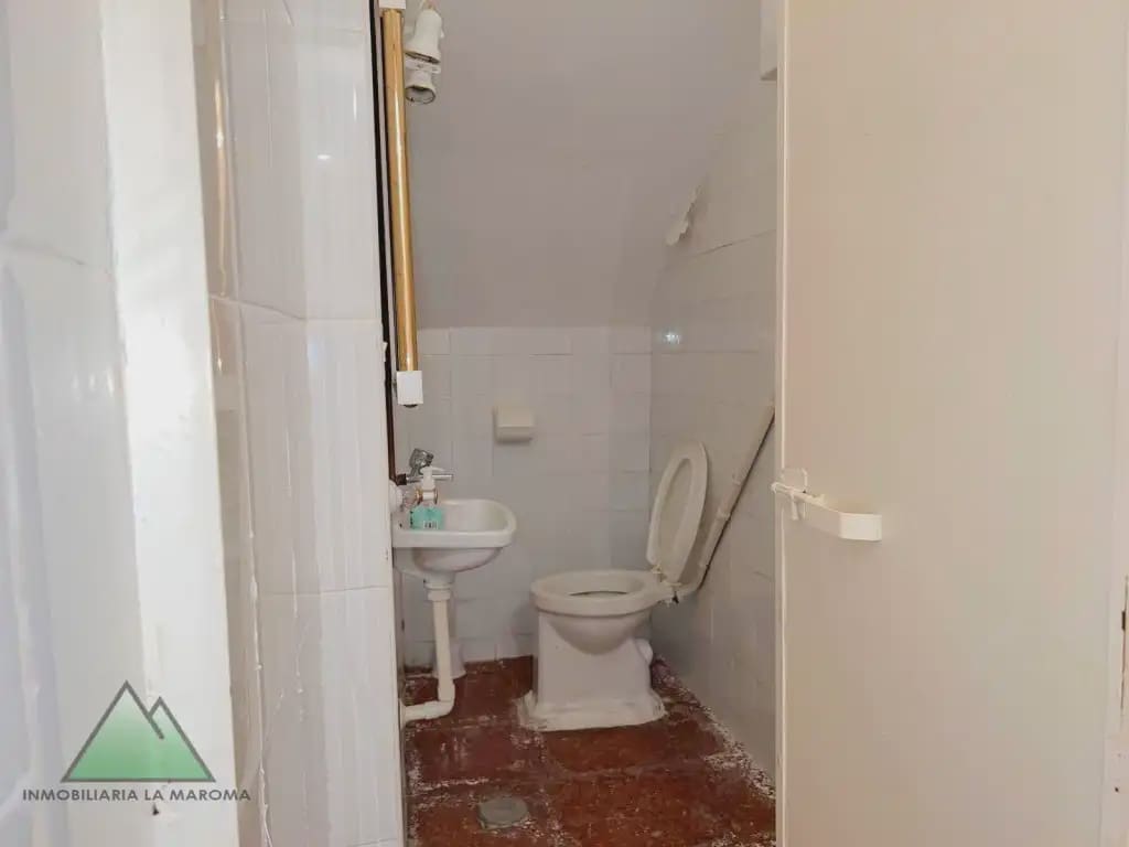 Casa de 5 habitaciones en Zafarraya en venta - 157.000 € (Ref: 10078861)