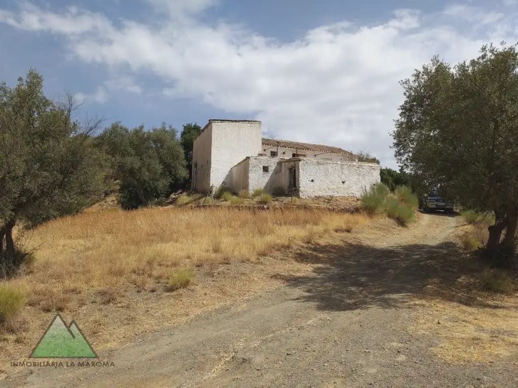 Finca/Hus på landet till salu i Canillas de Aceituno - 310 000 € (Ref: 10078862)