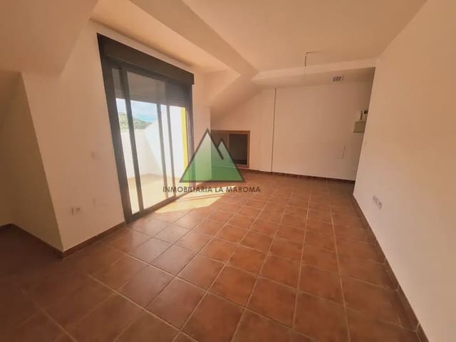 Apartamento de 1 habitación en Alcaucín en venta con piscina garaje - 105.000 € (Ref: 10078864)