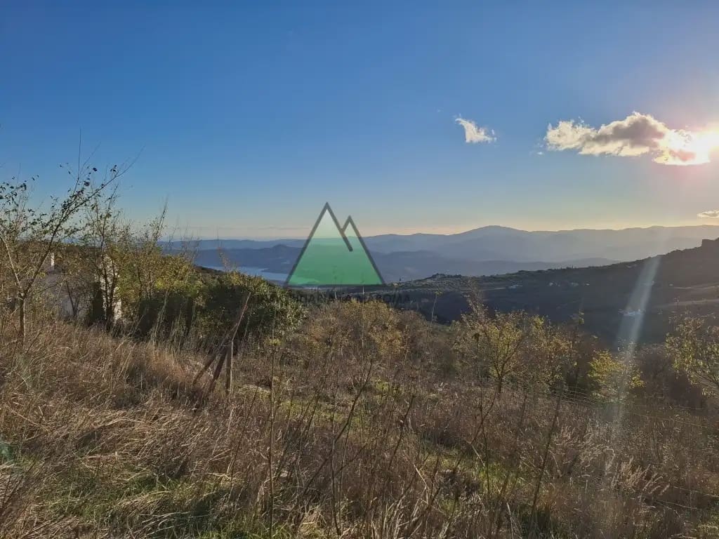 3 bedroom Finca/Country House for sale in Periana - € 65,000 (Ref: 10078867)