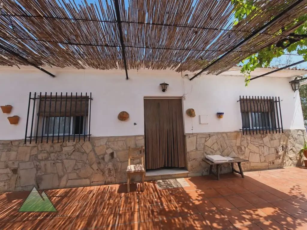 4 soverom Finca/Herregård til salgs i Periana med garasje - € 393 000 (Ref: 10078870)