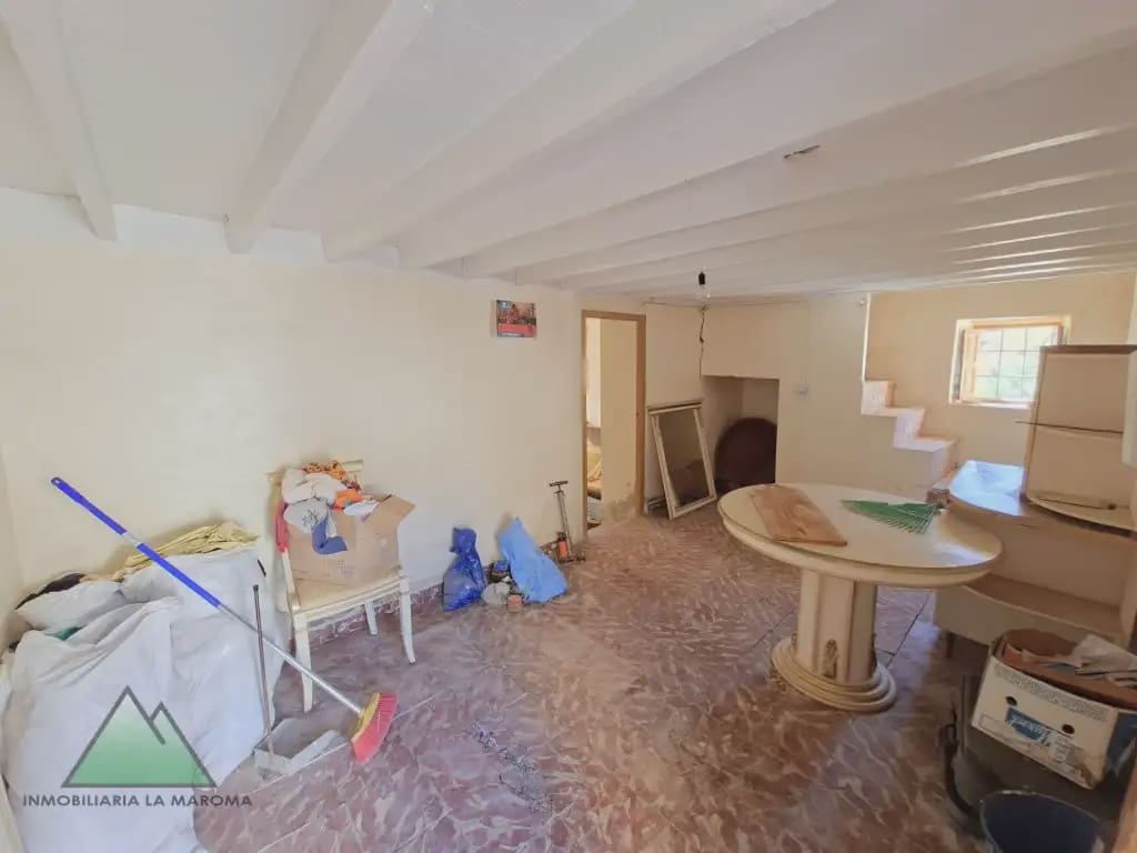 3 bedroom Townhouse for sale in Vinuela - € 76,000 (Ref: 10078871)