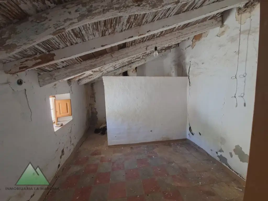 3 bedroom Townhouse for sale in Vinuela - € 76,000 (Ref: 10078871)