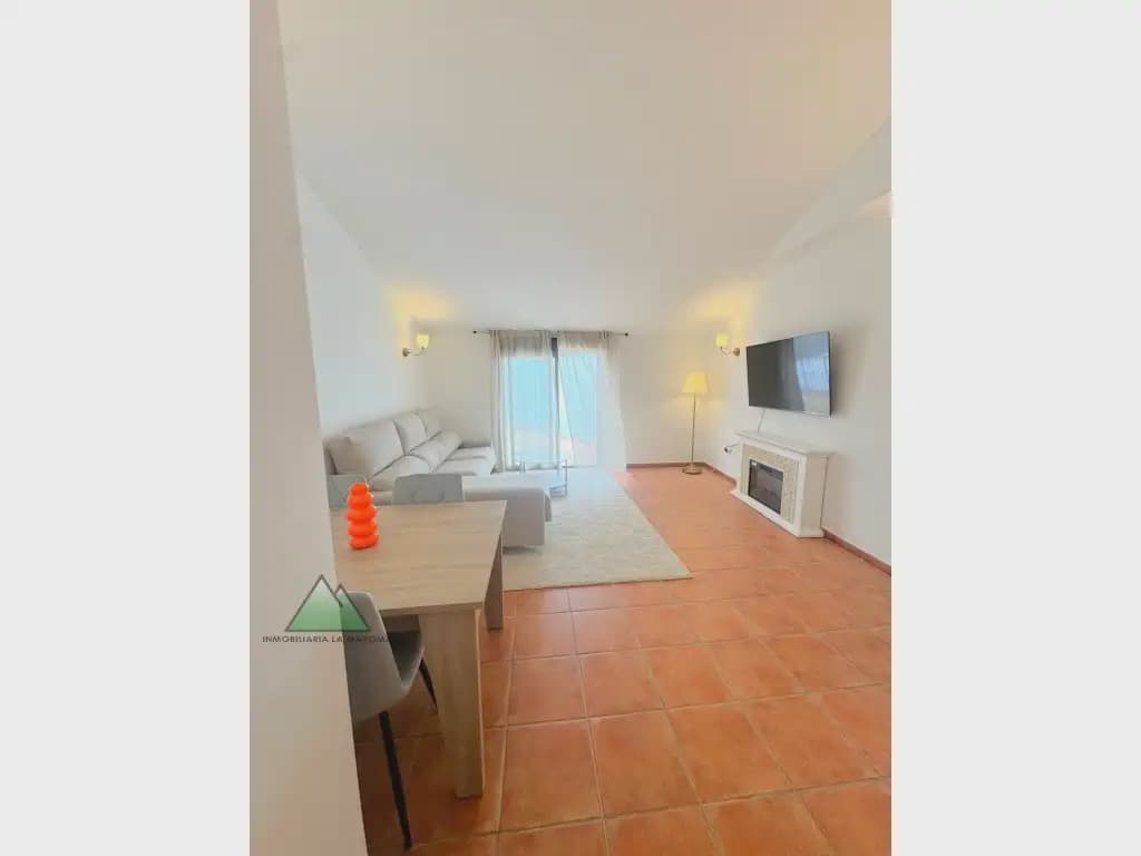 Piso de 2 habitaciones en Alcaucín en venta con piscina garaje - 169.000 € (Ref: 10078874)