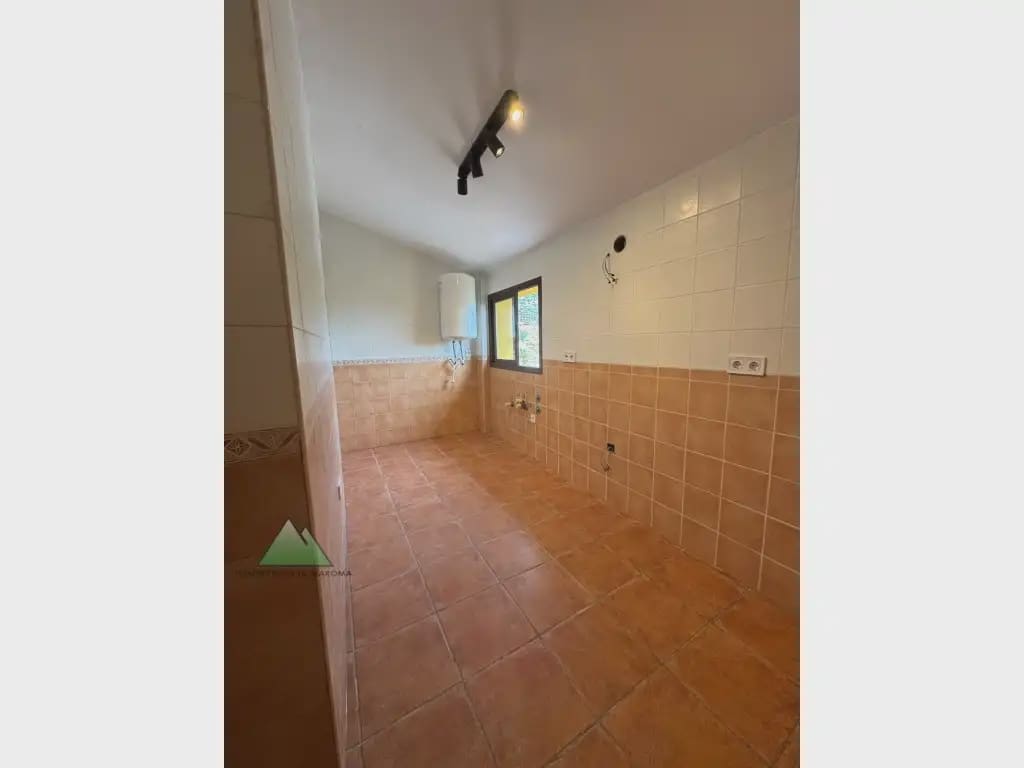 Piso de 2 habitaciones en Alcaucín en venta con piscina garaje - 169.000 € (Ref: 10078874)