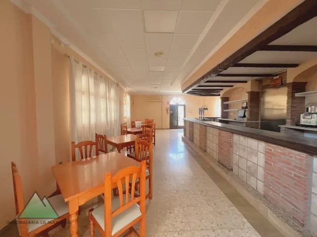 Local Comercial en Loja en venta - 598.500 € (Ref: 10078878)