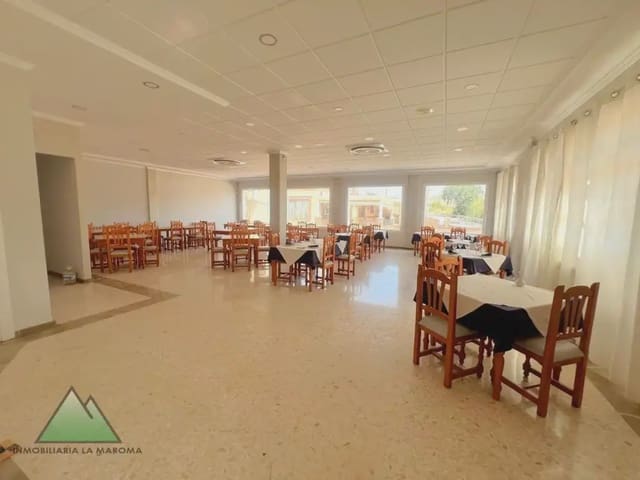 Local Comercial en Loja en venta - 598.500 € (Ref: 10078878)