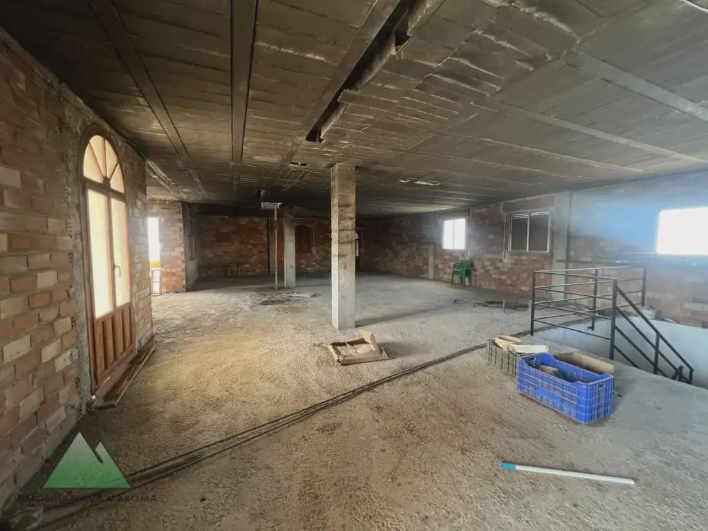 Local Comercial en Loja en venta - 598.500 € (Ref: 10078878)