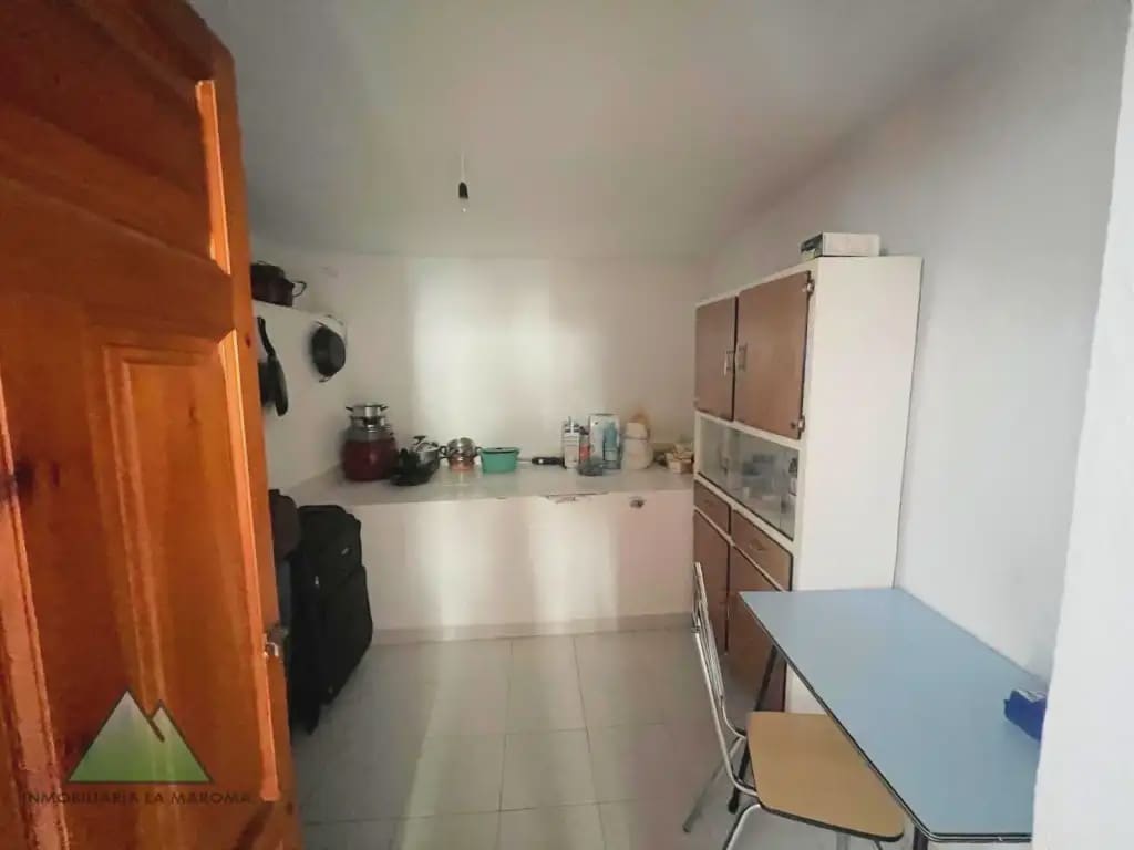 6 bedroom Townhouse for sale in Villanueva de Tapia with garage - € 115,000 (Ref: 10078880)