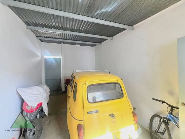 6 sypialnia Dom na sprzedaż w Villanueva de Tapia z garażem - 115 000 € (Ref: 10078880)