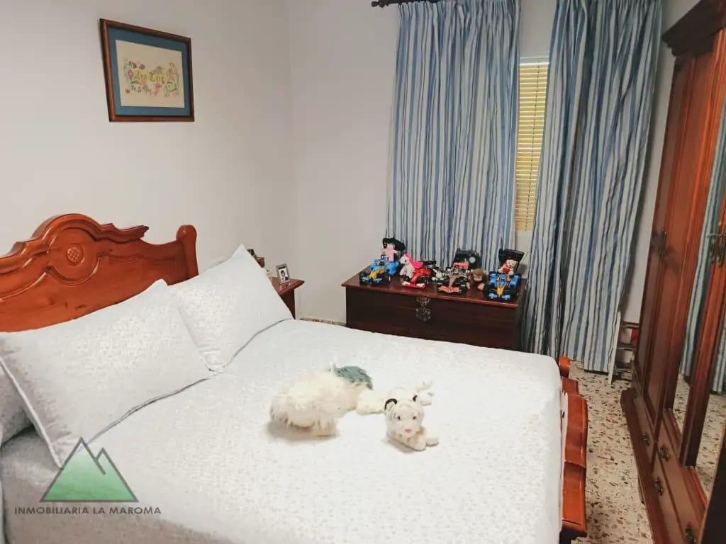 4 soverom Hus til salgs i Villanueva de la Concepcion - € 250 000 (Ref: 10078881)
