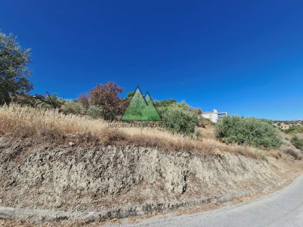 Building Plot for sale in Vinuela - € 96,000 (Ref: 10078884)