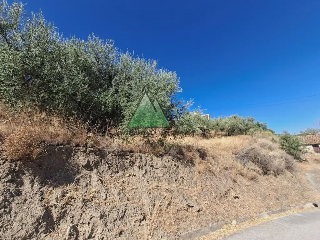 Building Plot for sale in Vinuela - € 96,000 (Ref: 10078884)