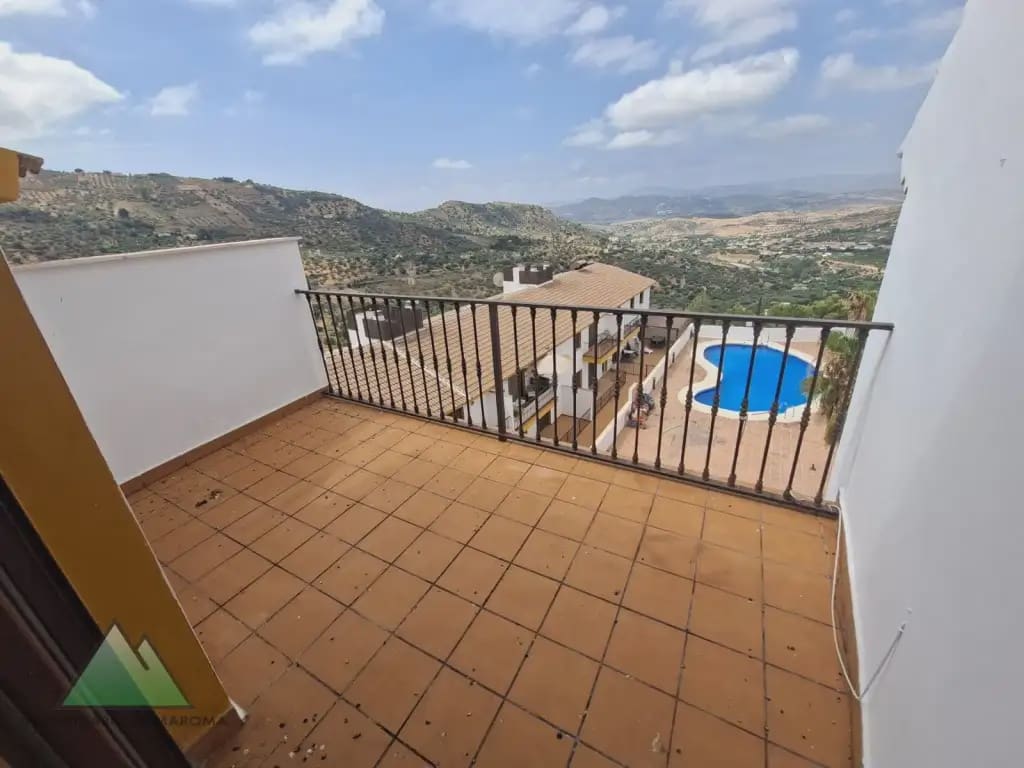 1 bedroom Flat for sale in Alcaucin with garage - € 109,000 (Ref: 10078886)