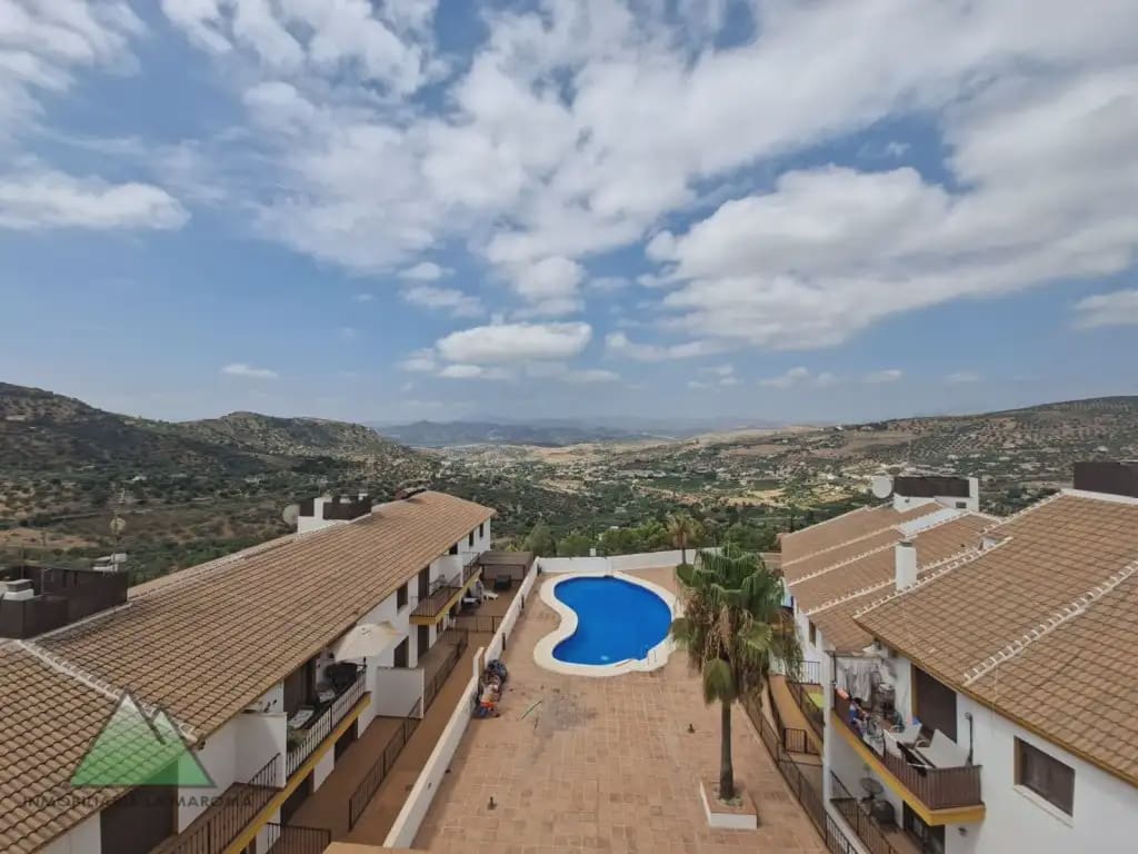 1 bedroom Flat for sale in Alcaucin with garage - € 109,000 (Ref: 10078886)