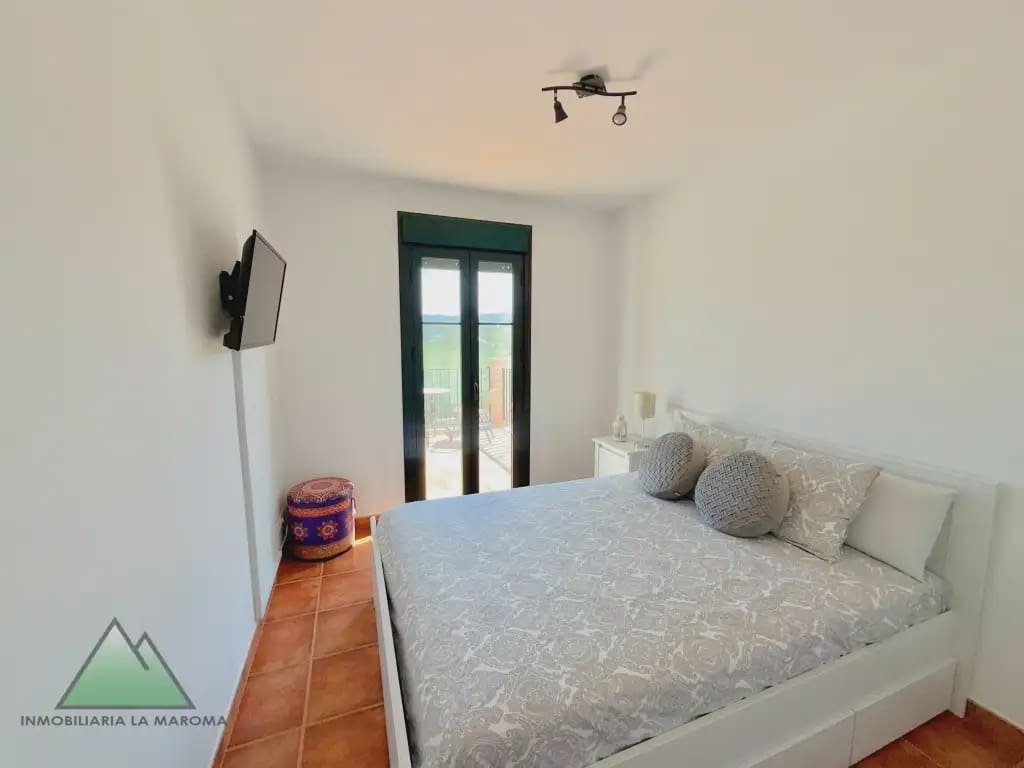 3 sovrum Semi-fristående Villa till salu i Alcaucin med pool garage - 270 000 € (Ref: 10078888)