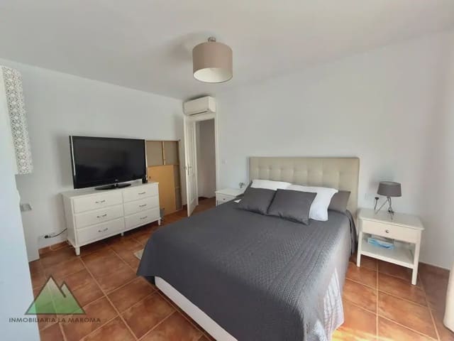 3 sovrum Semi-fristående Villa till salu i Alcaucín med pool garage - 270 000 € (Ref: 10078888)
