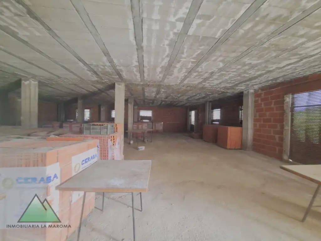 Local Comercial en Loja en venta - 357.000 € (Ref: 10078890)
