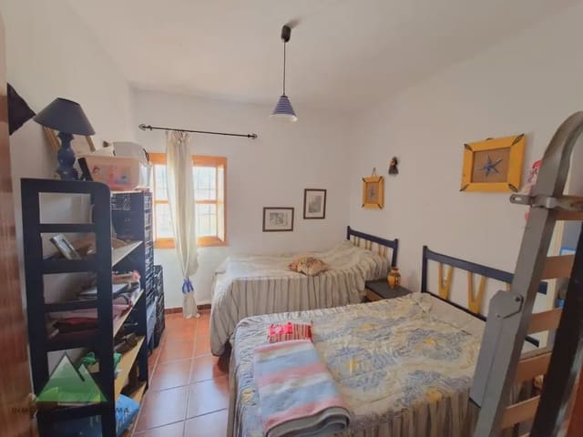 6 soverom Finca/Herregård til salgs i Triana, Vélez-Málaga med svømmebasseng - € 265 000 (Ref: 10078891)