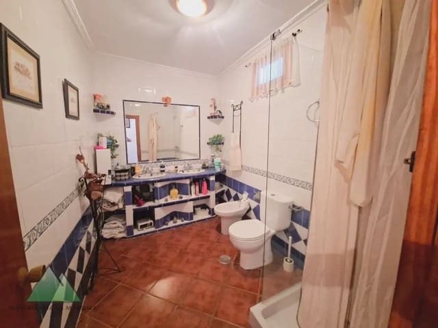 6 soverom Finca/Herregård til salgs i Triana, Vélez-Málaga med svømmebasseng - € 265 000 (Ref: 10078891)