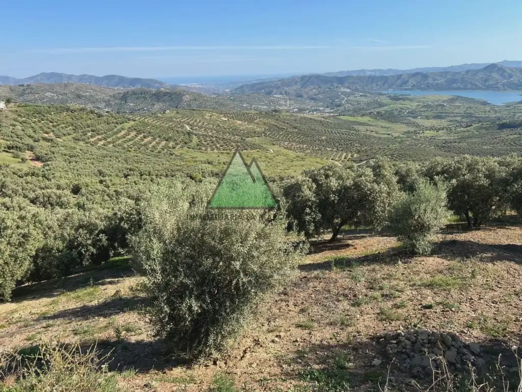 Grunde uden byggetilladelser til salg i Alcaucin - € 65.000 (Ref: 10078901)